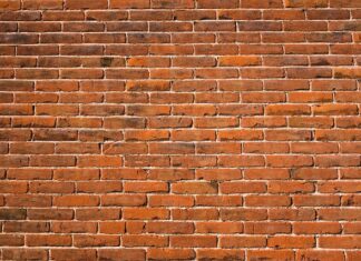 Jaki garaż tańszy murowany czy drewniany?