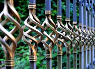 Ile kosztuje postawienie płotu z paneli?