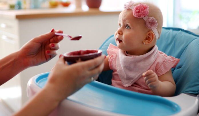 Rozszerzanie diety u niemowląt