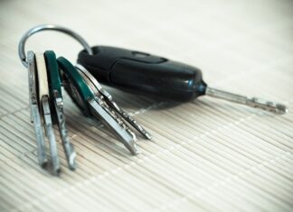 Ile koszt budowy garażu 35m2?