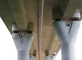 Czy można wylać fundamenty bez pozwolenia?