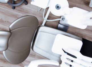 Sprzęt i akcesoria dentystyczne